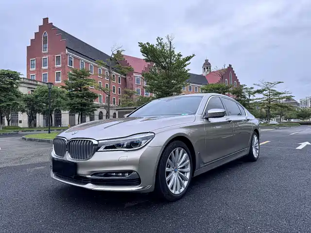 bmw 7-series