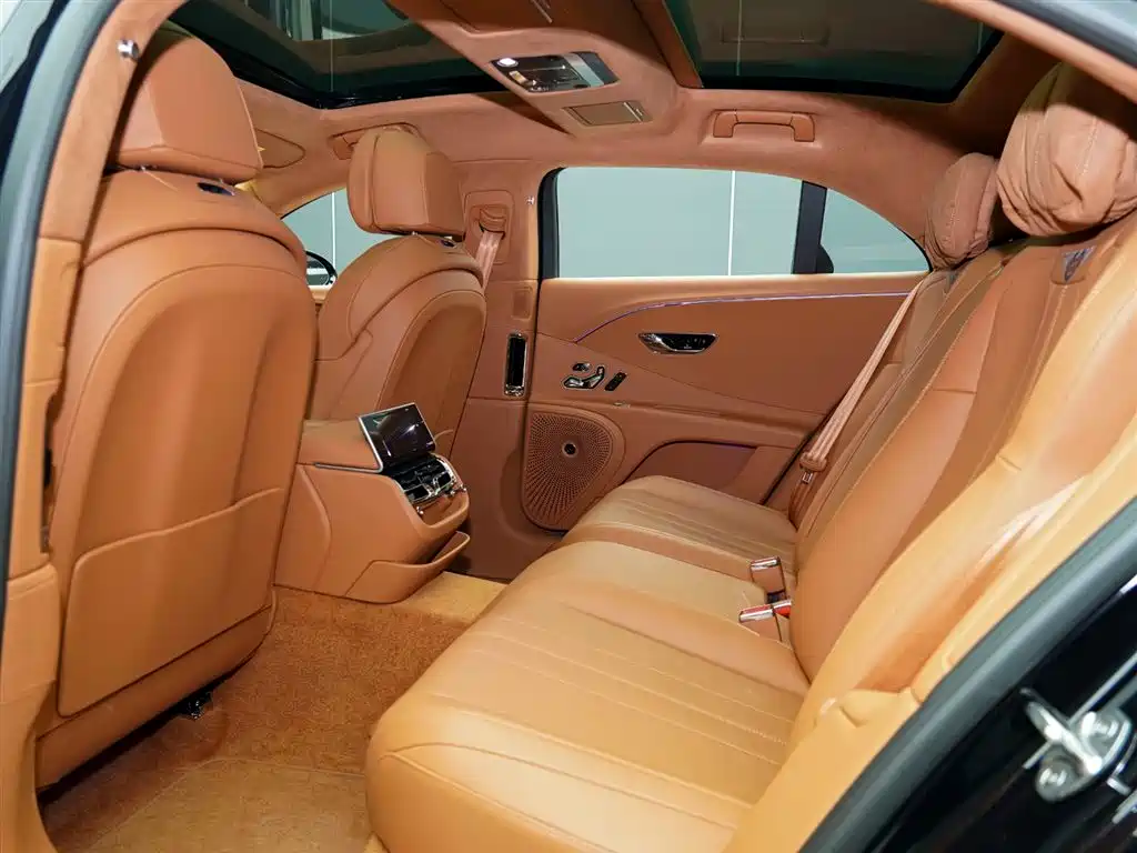 BENTLEY FLYING SPUR PLUG IN HYBRID