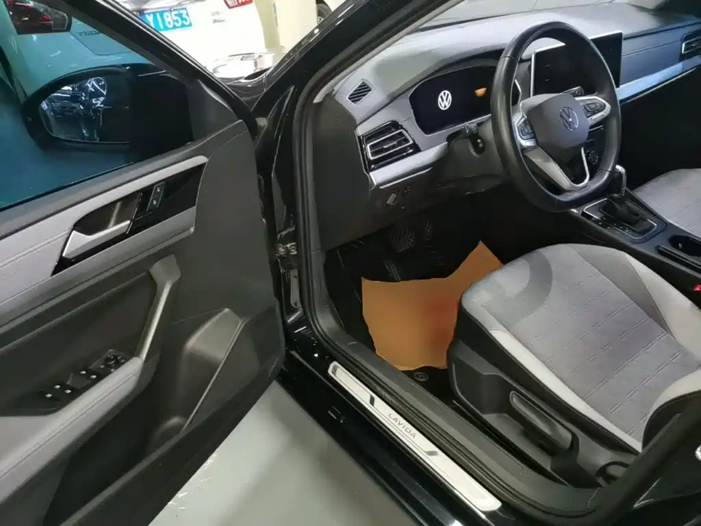 Volkswagen Lavida — миниатюра 16