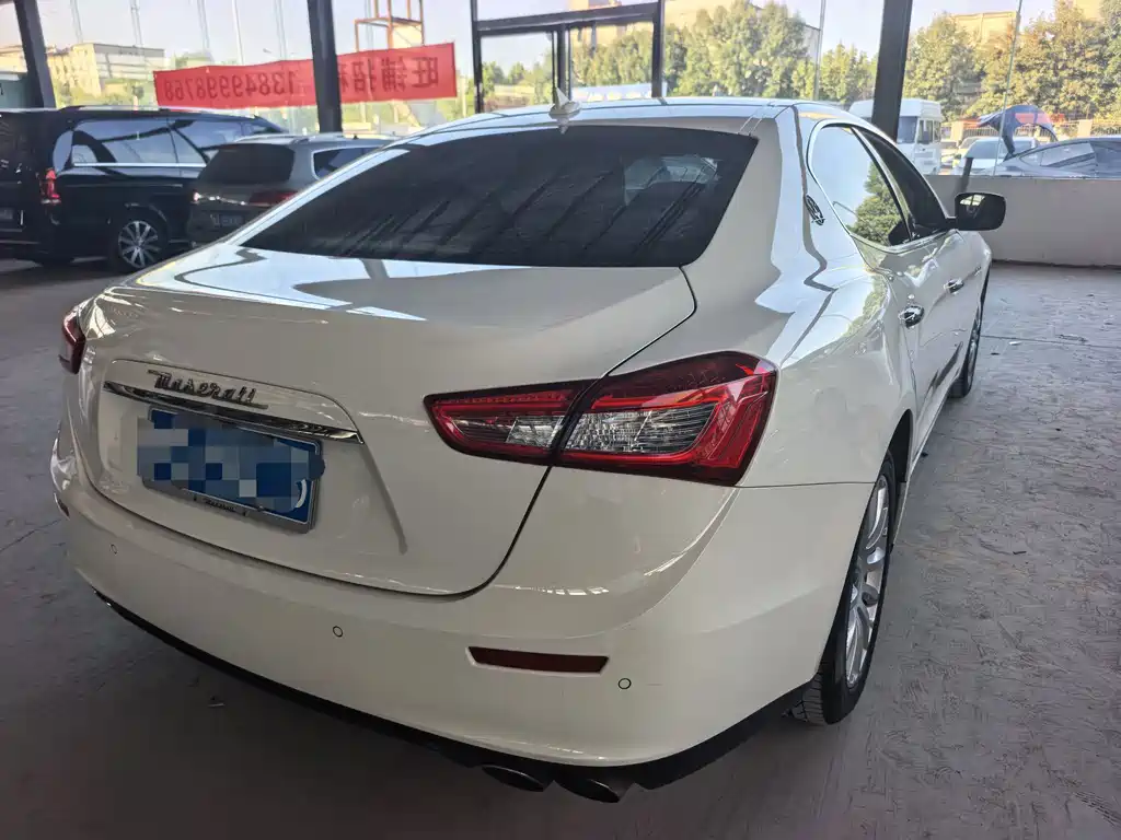 Maserati Ghibli — миниатюра 4