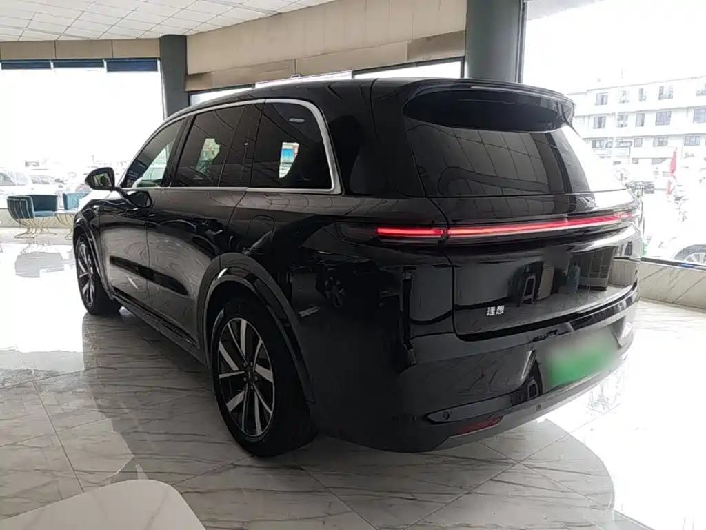 Li Auto L8 2023 Pro