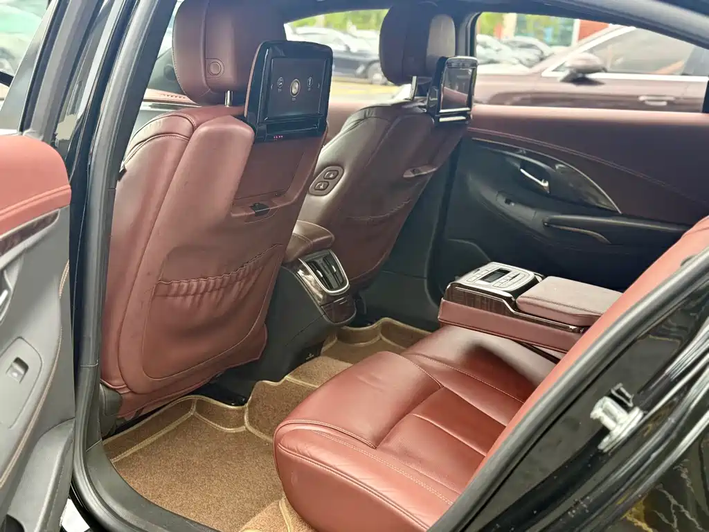 Buick LaCrosse — миниатюра 12