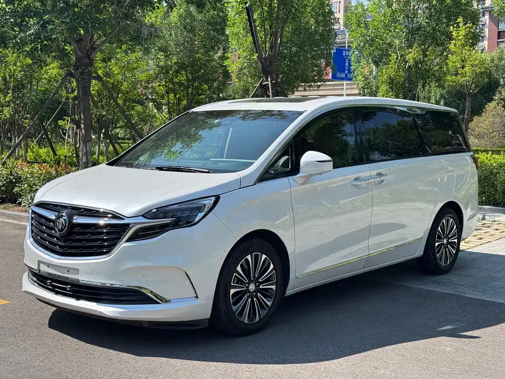 Buick GL8 2021