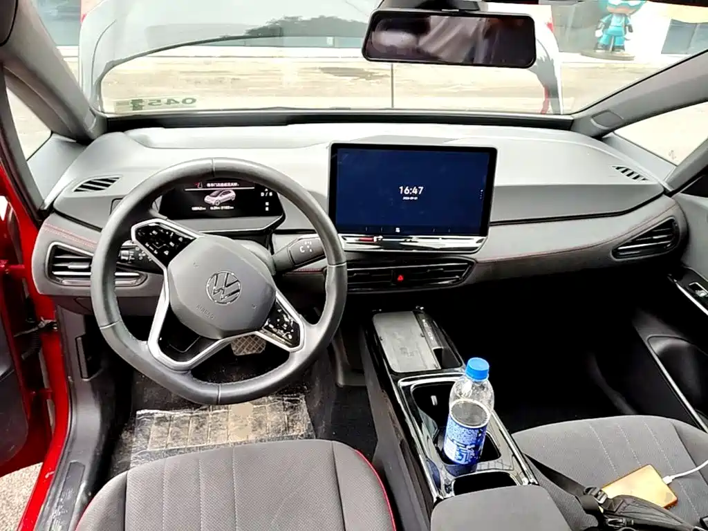 Volkswagen ID.3 — миниатюра 10