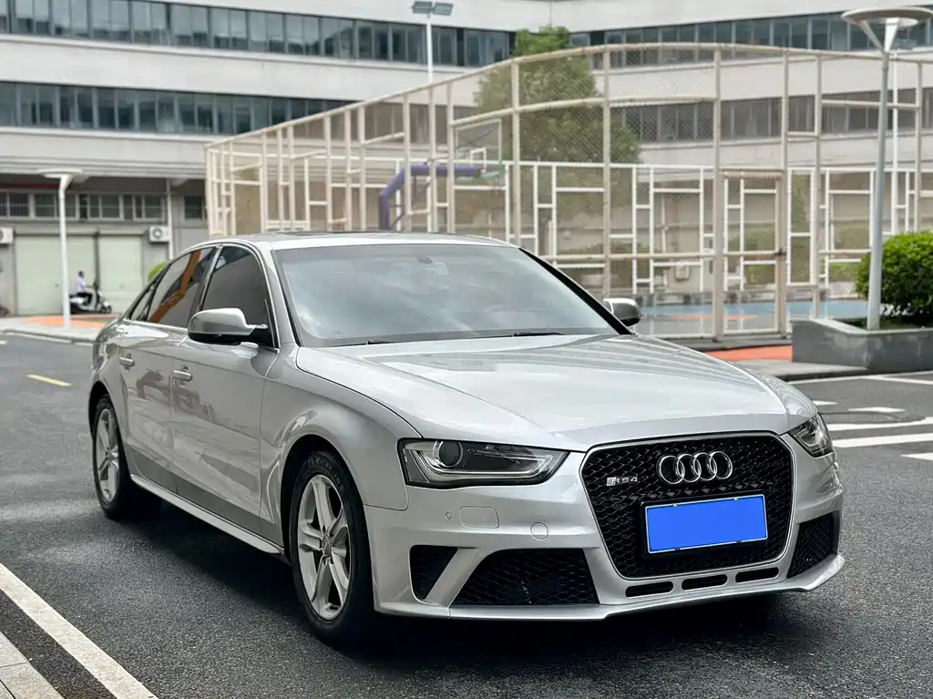 Audi A4L — миниатюра 7