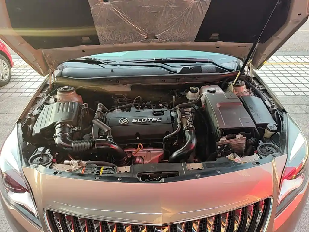 Buick Regal — миниатюра 20