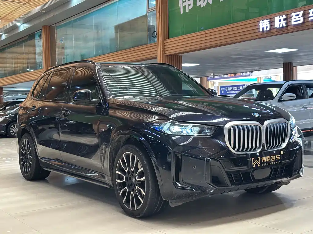 BMW X5 2023 xDrive 40Li M Sport