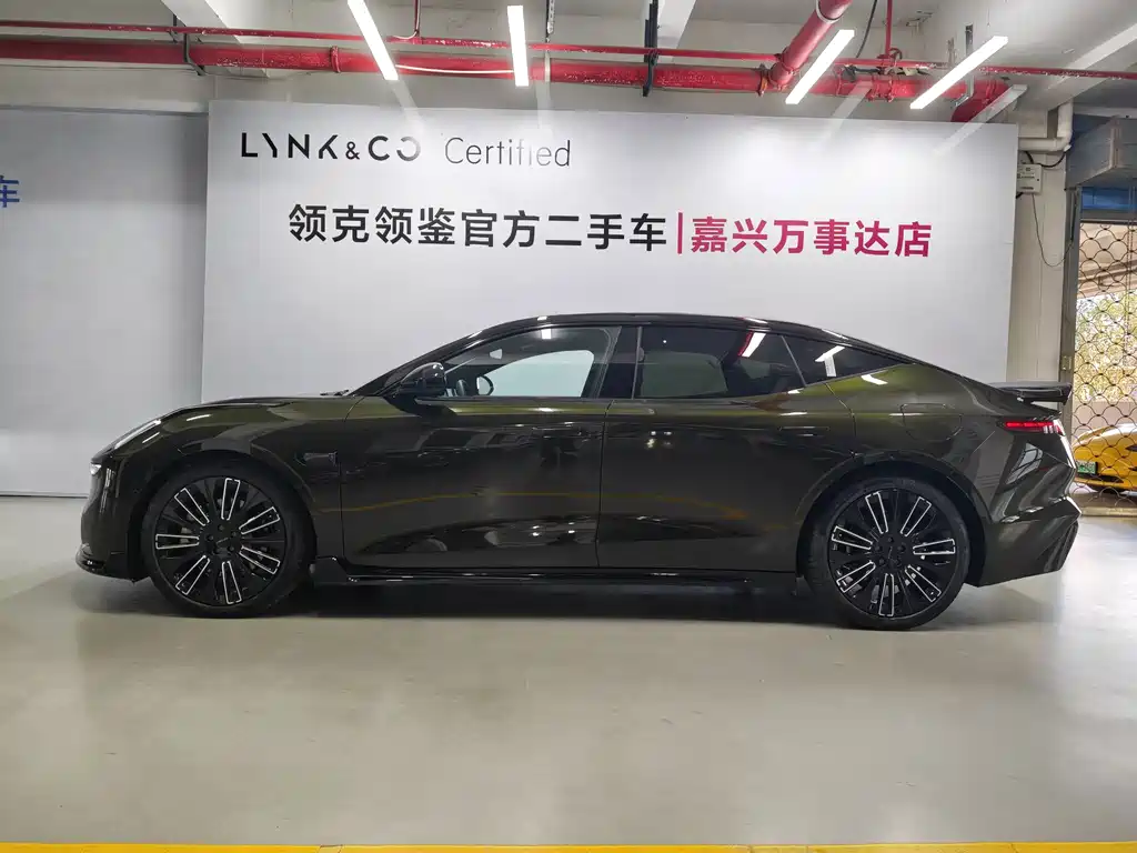 Lynk & Co 10 — миниатюра 11