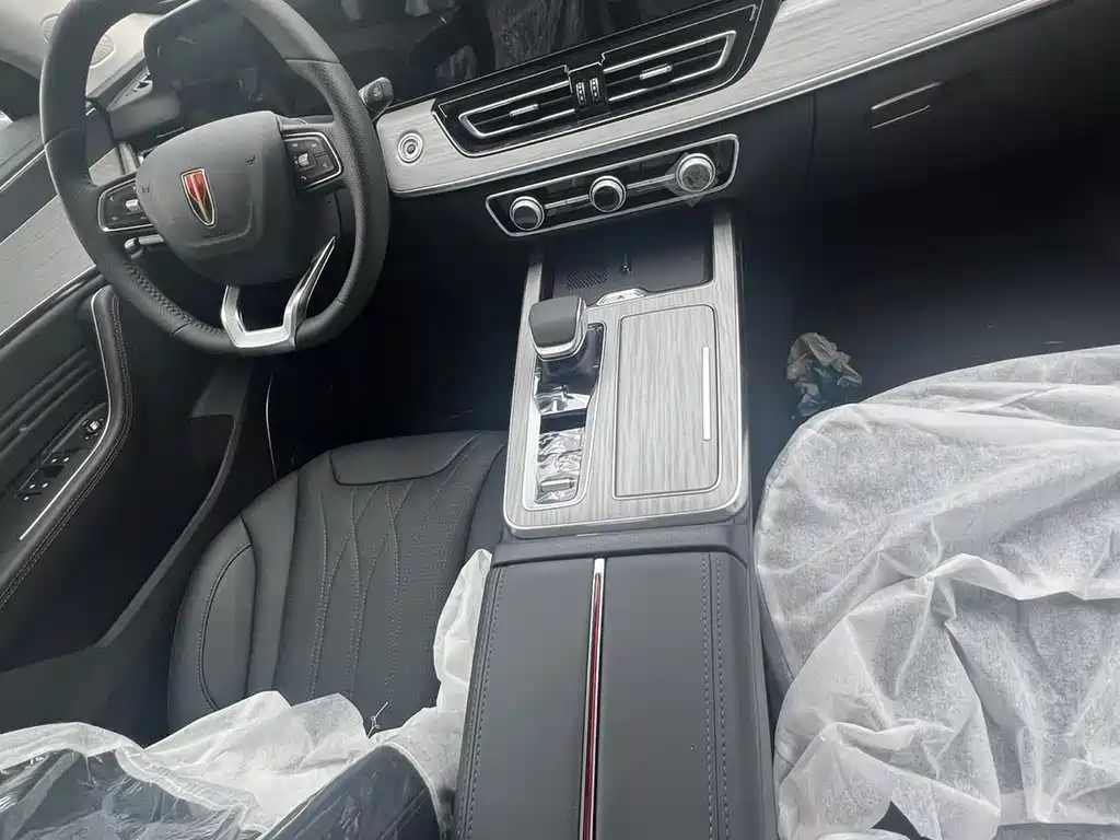 Hongqi HS5 2025 2.0T Pro