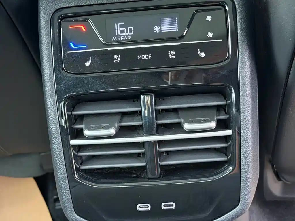 Volkswagen Magotan — миниатюра 9