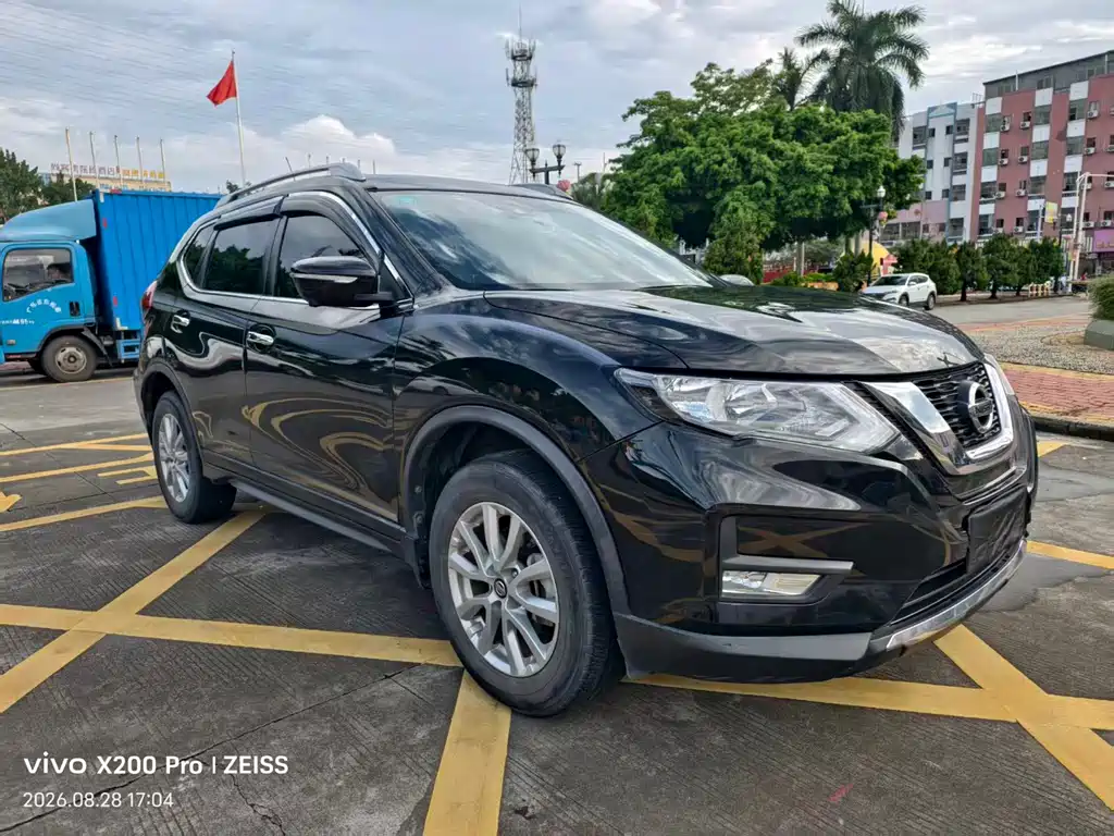 Nissan X-Trail — миниатюра 2