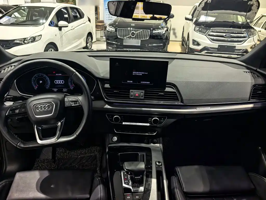Audi Q5L Sportback — миниатюра 19