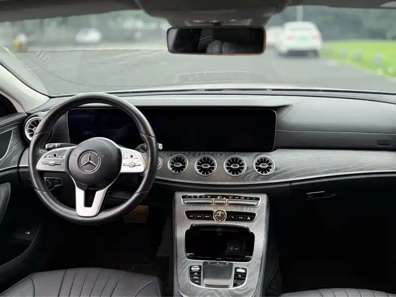 Mercedes-Benz CLS 2018 CLS 300