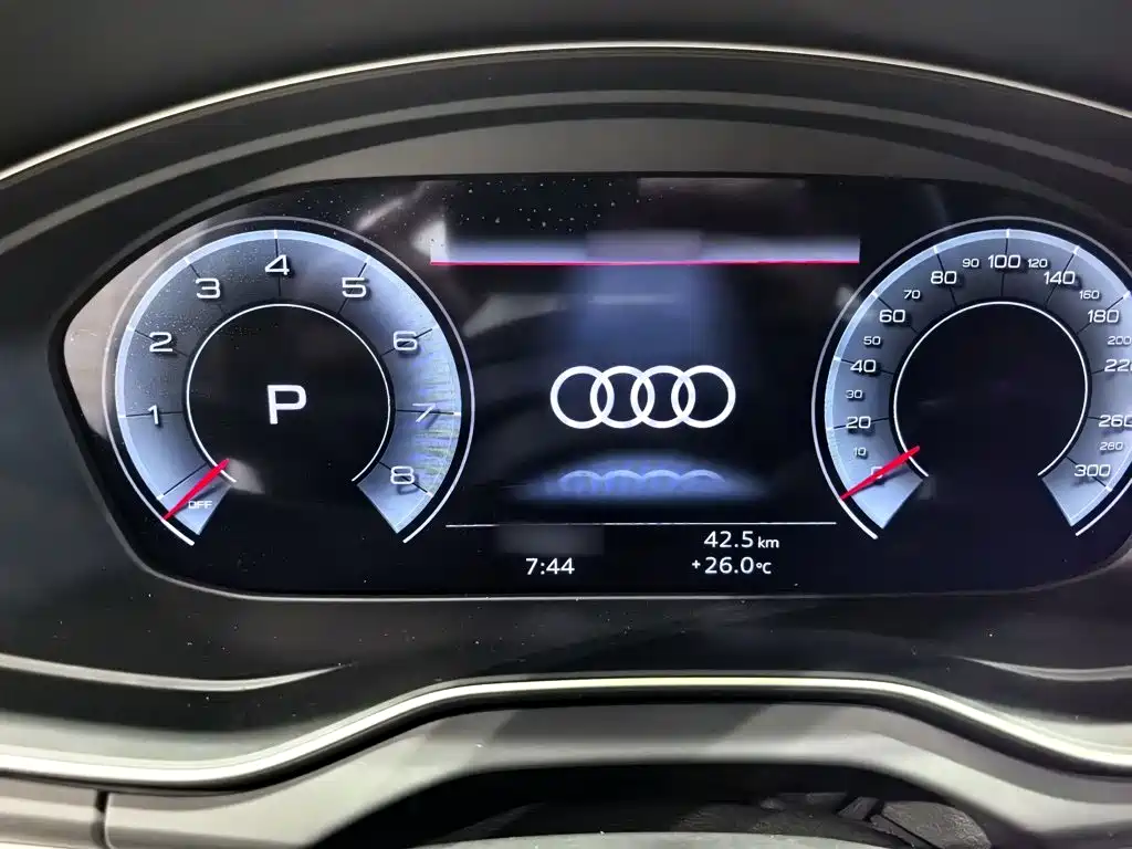 Audi Q5L Sportback — миниатюра 9