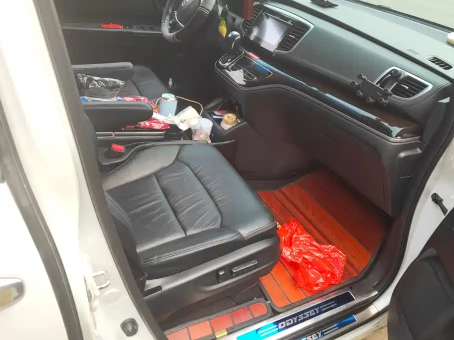 Honda Odyssey — миниатюра 8