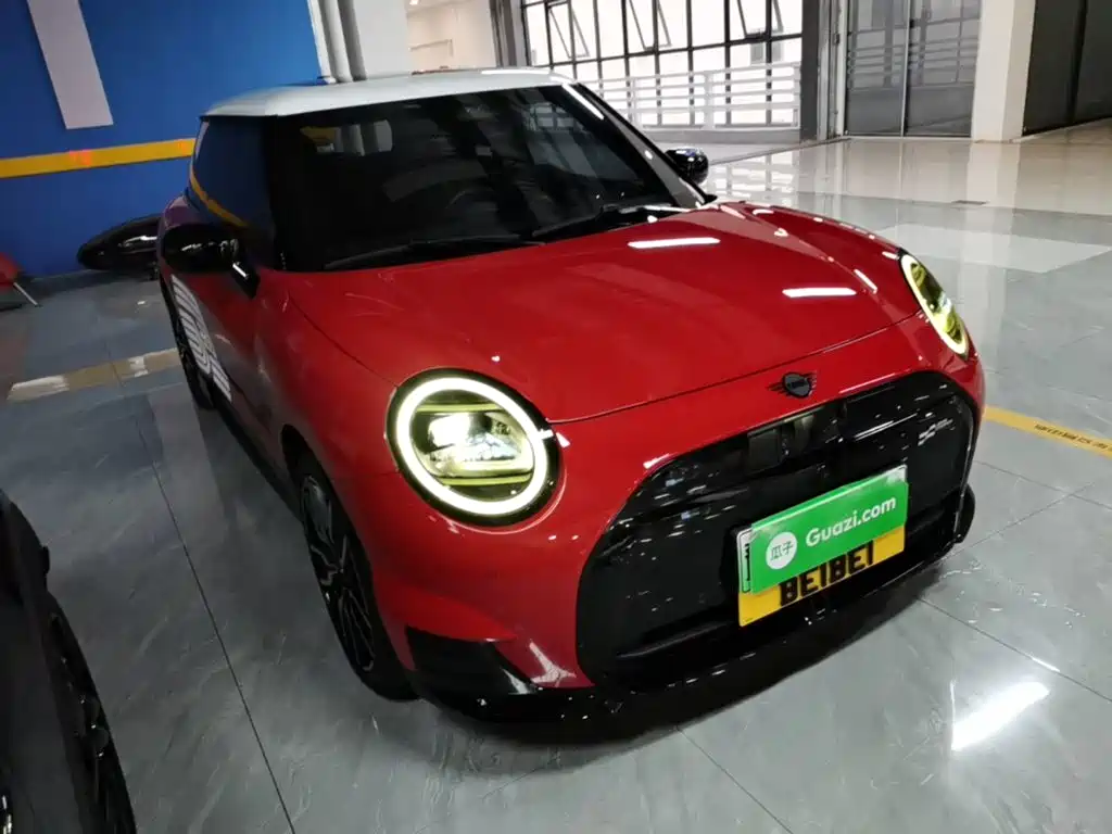 MINI MINI COOPER EV — миниатюра 4