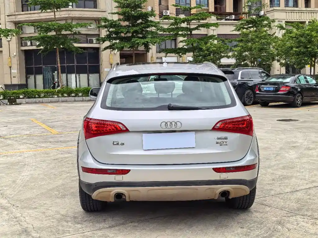 Audi Q5 — миниатюра 8