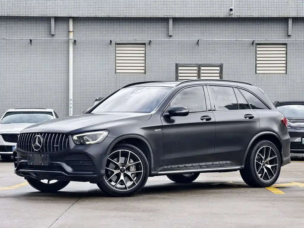 Mercedes-Benz GLC AMG