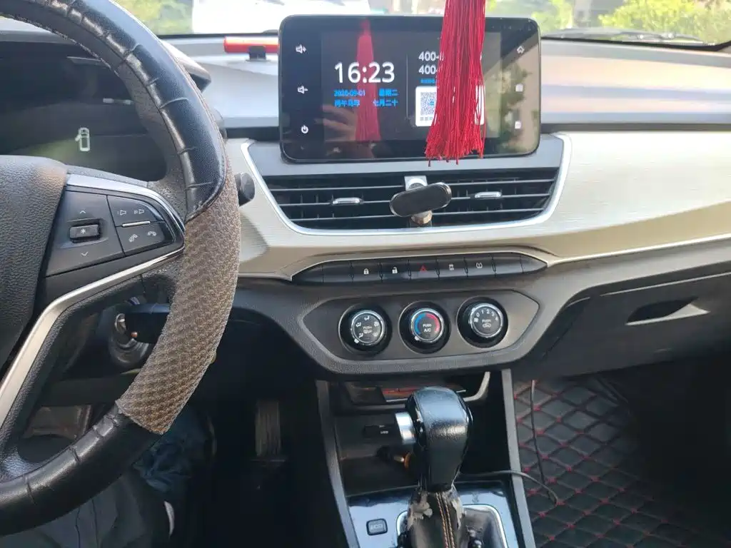 Baojun 360 — миниатюра 9