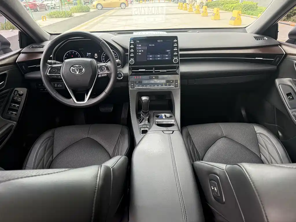 Toyota Avalon 2019 2.5L Touring Luxury VI