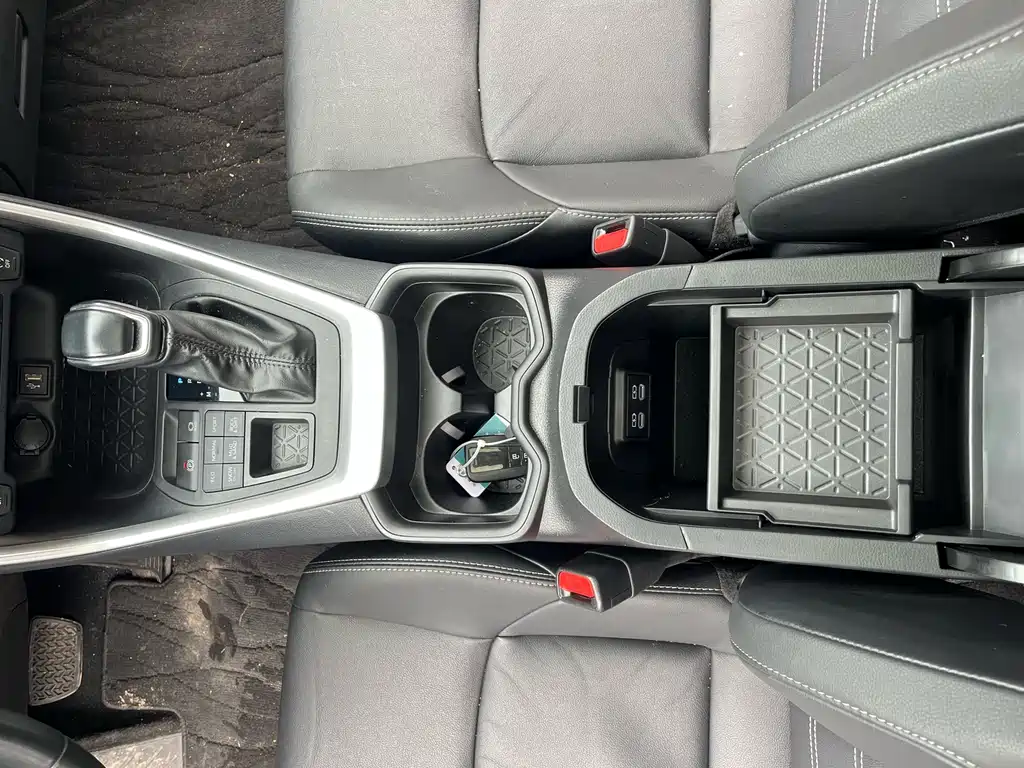 Toyota Wildlander — миниатюра 17