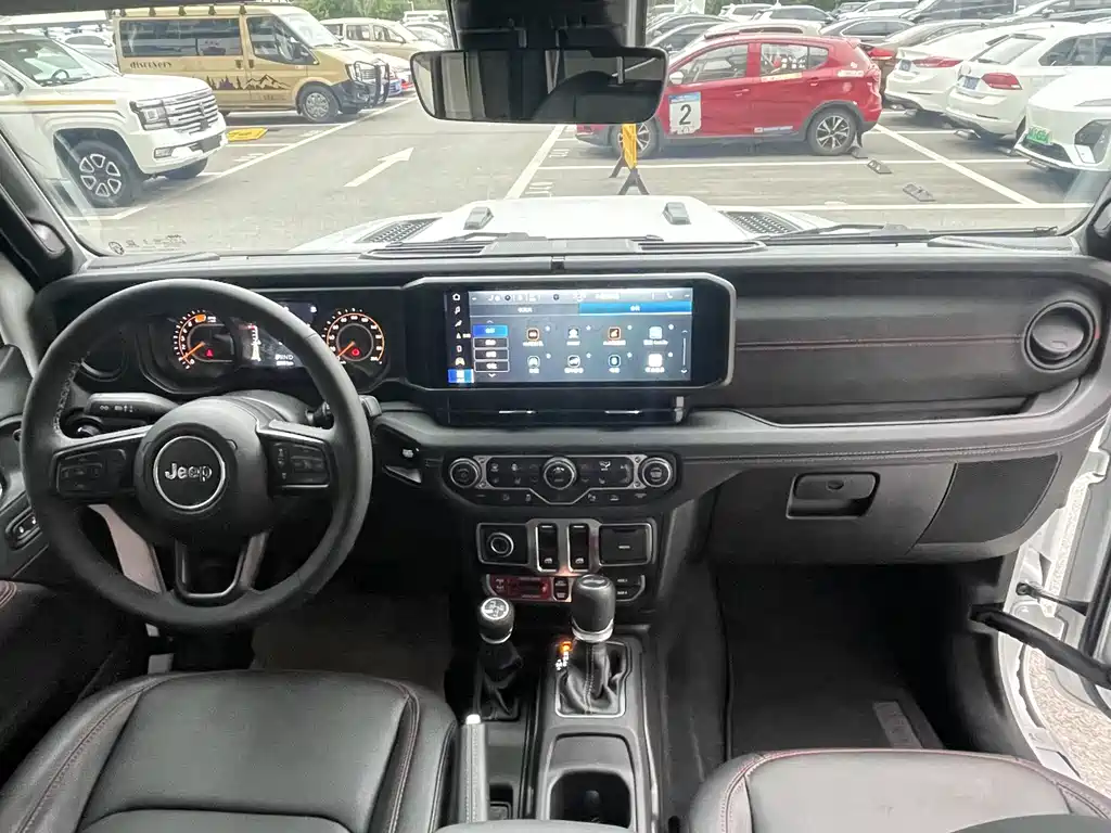 Jeep Wrangler — миниатюра 7