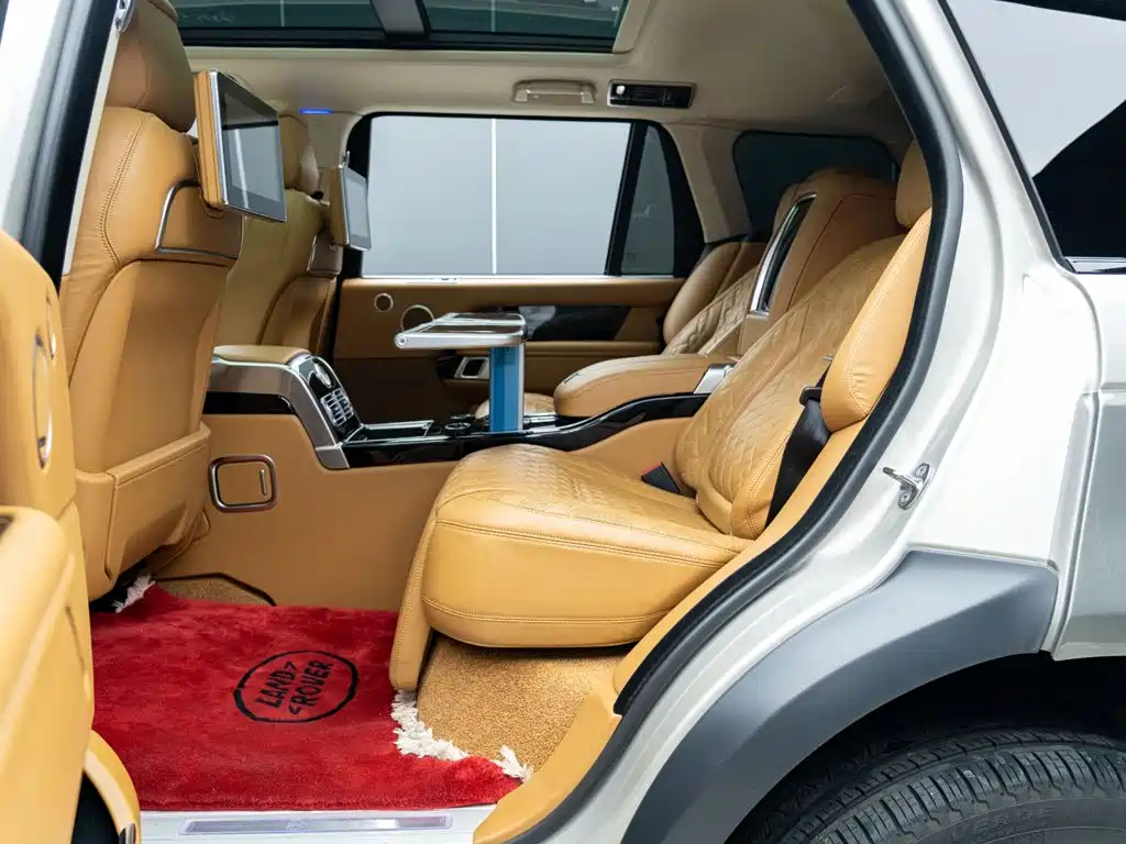 Land Rover Range Rover — миниатюра 11