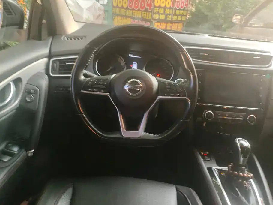 Nissan Qashqai — миниатюра 15