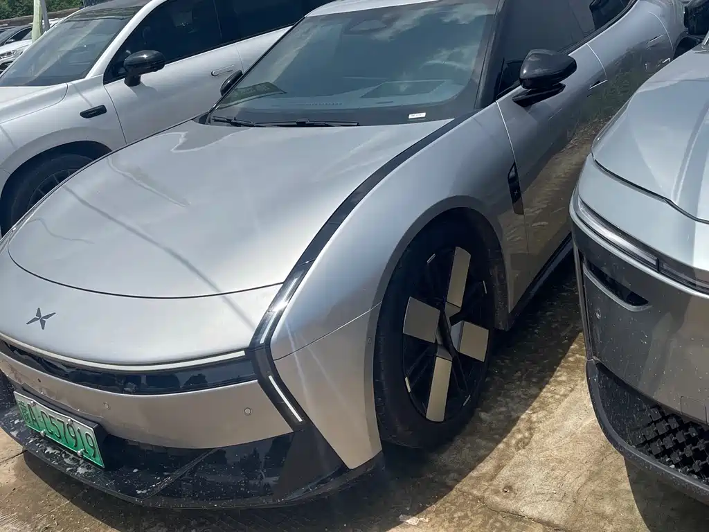 XPENG P7
