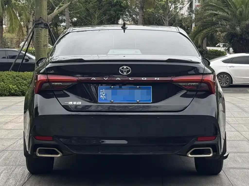 TOYOTA ASIAN DRAGON