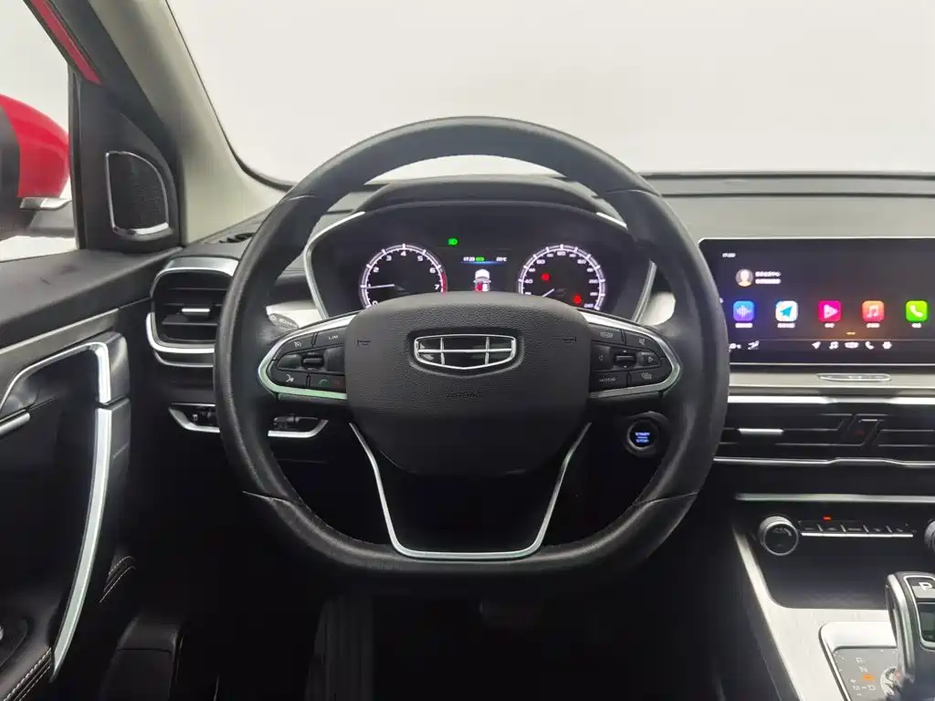 Geely Binyue — миниатюра 11