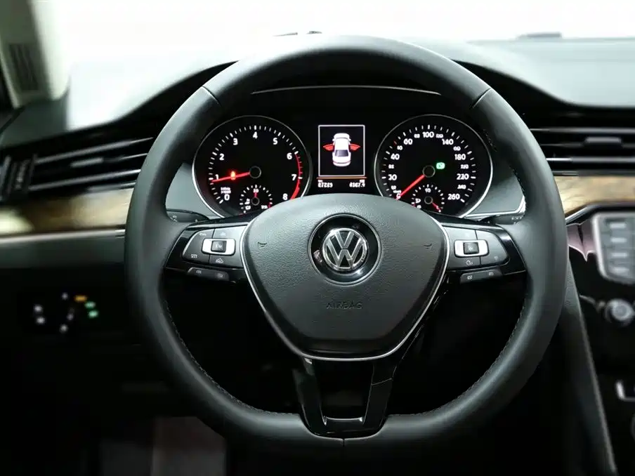 Volkswagen Magotan — миниатюра 9