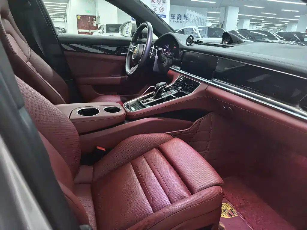 Porsche Panamera — миниатюра 12