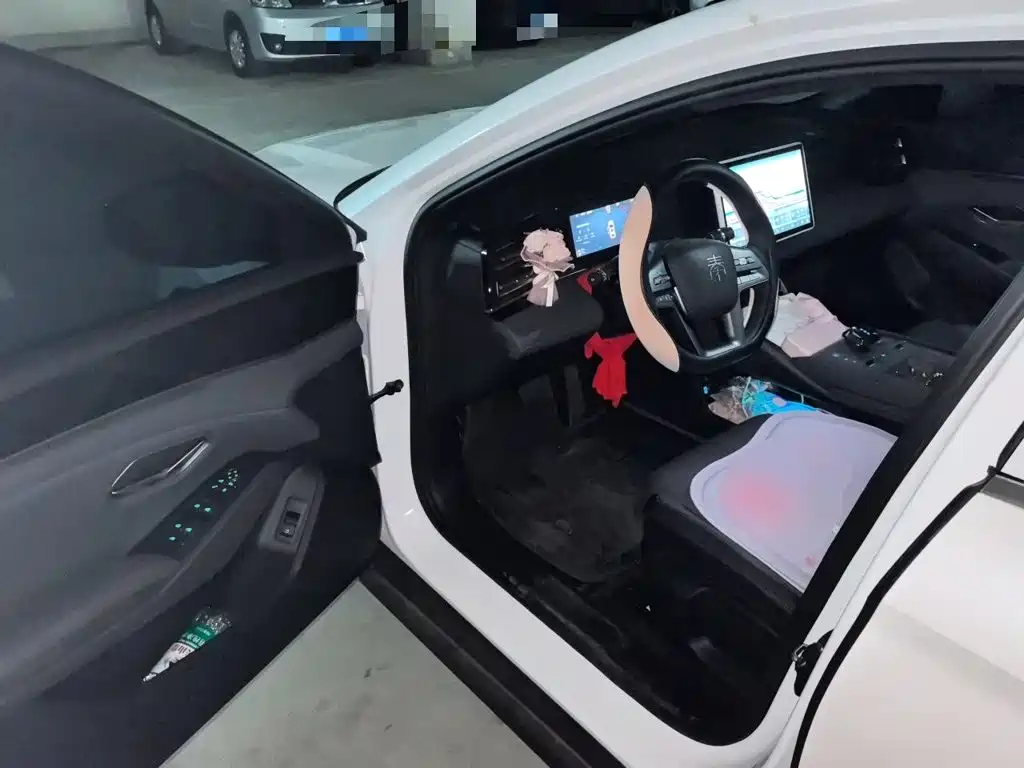 BYD Qin L — миниатюра 17