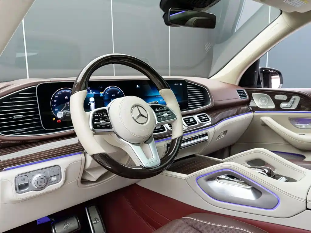 Mercedes-Benz GLS — миниатюра 9