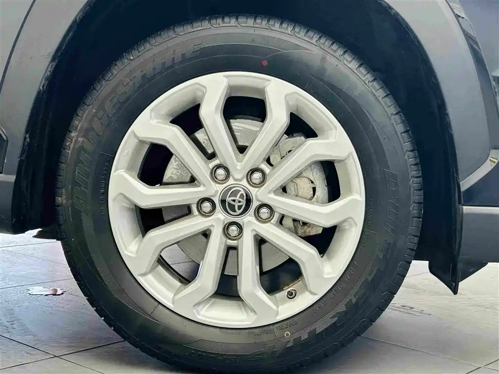 Toyota Frontlander 2023 2.0L CVT Elite