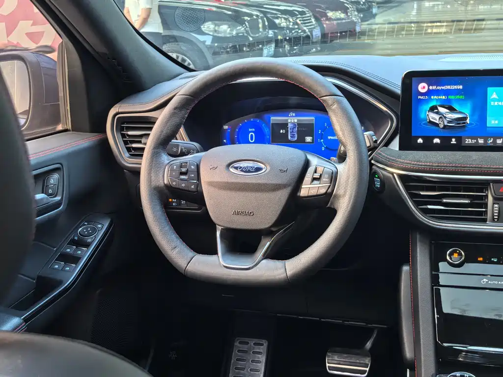 Ford Escape — миниатюра 8