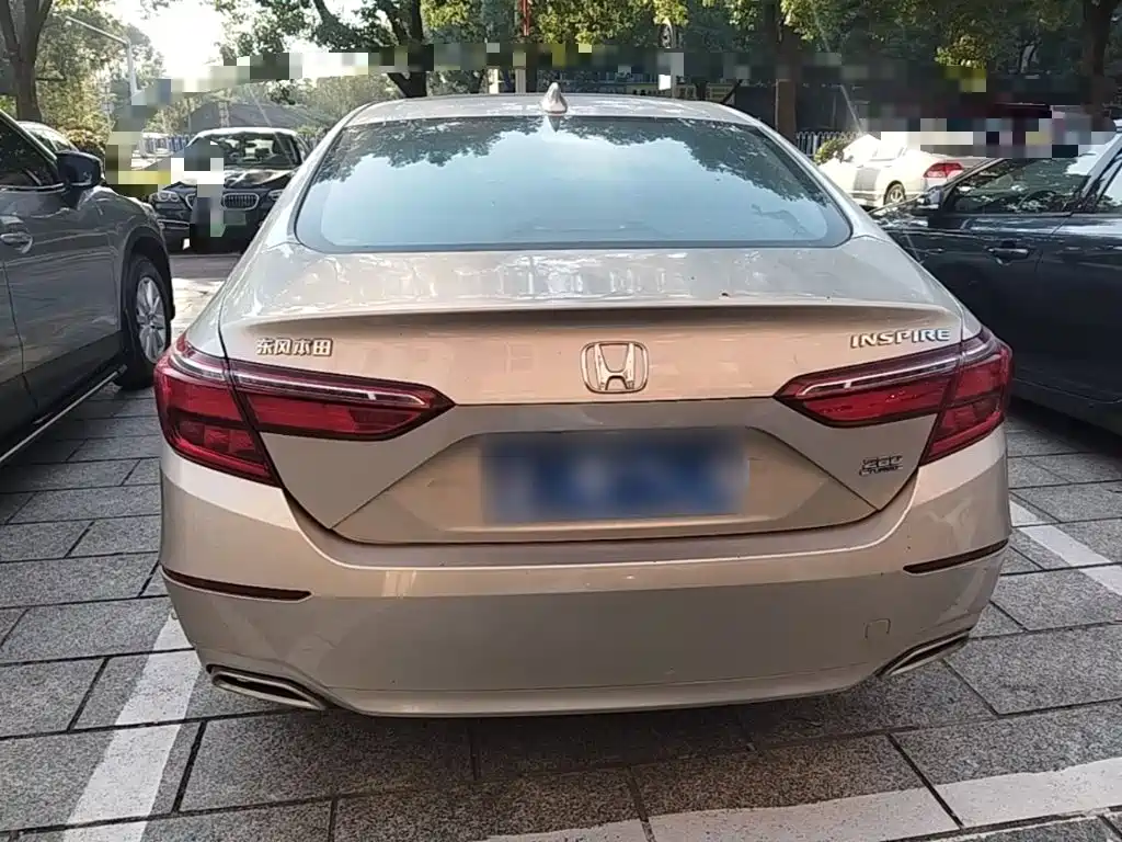Honda Inspire — миниатюра 6