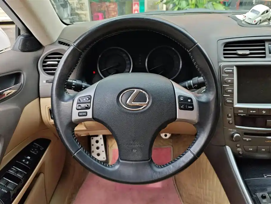 Lexus IS — фотографии объявления, Фото 15