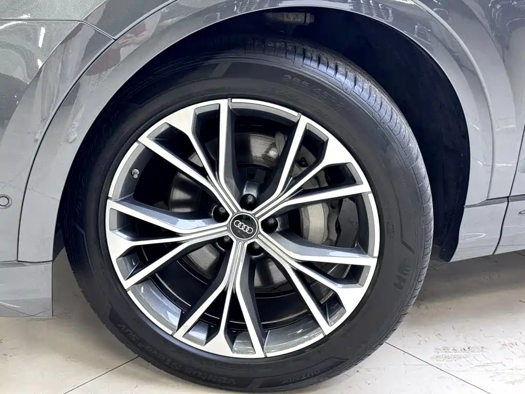 Audi Q8 — миниатюра 20