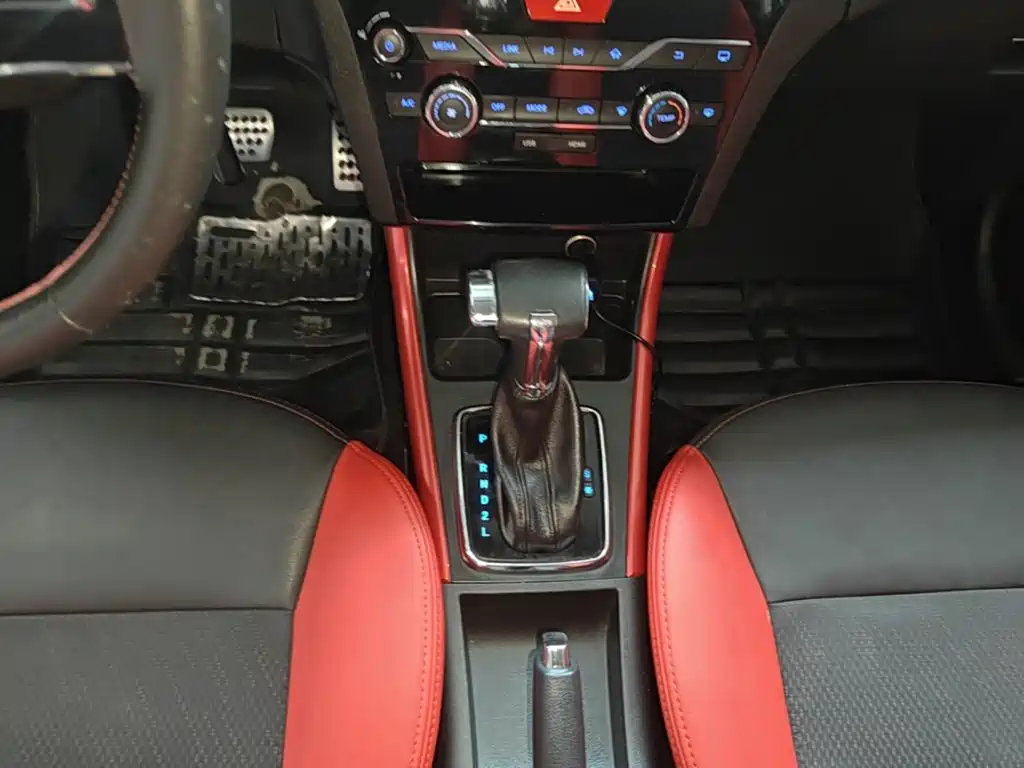 BAIC Senova X25 — миниатюра 14