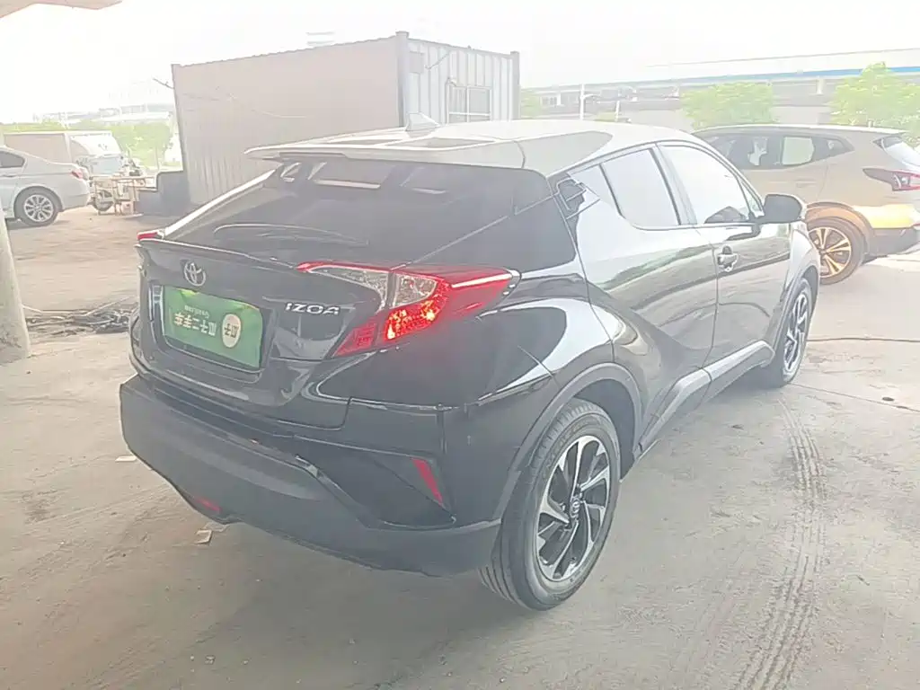 Toyota IZOA — миниатюра 7