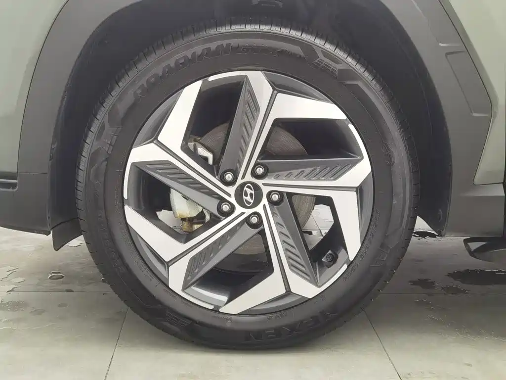 Hyundai Tucson — миниатюра 17