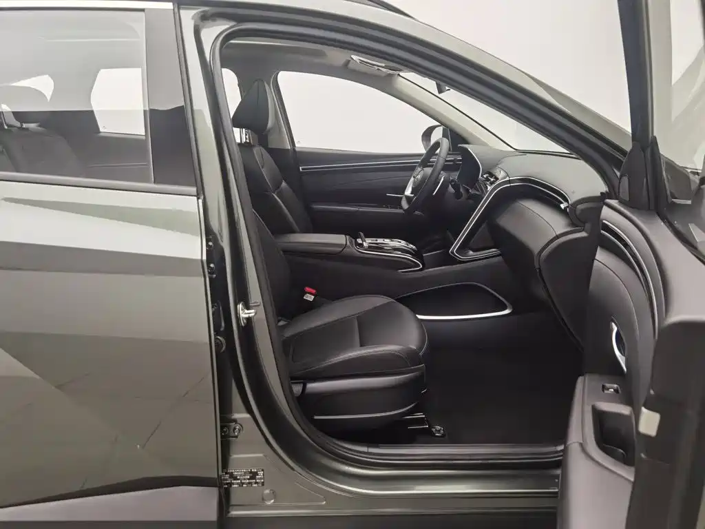 Hyundai Tucson — миниатюра 23