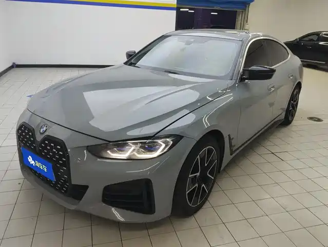 BMW 4 SERIES