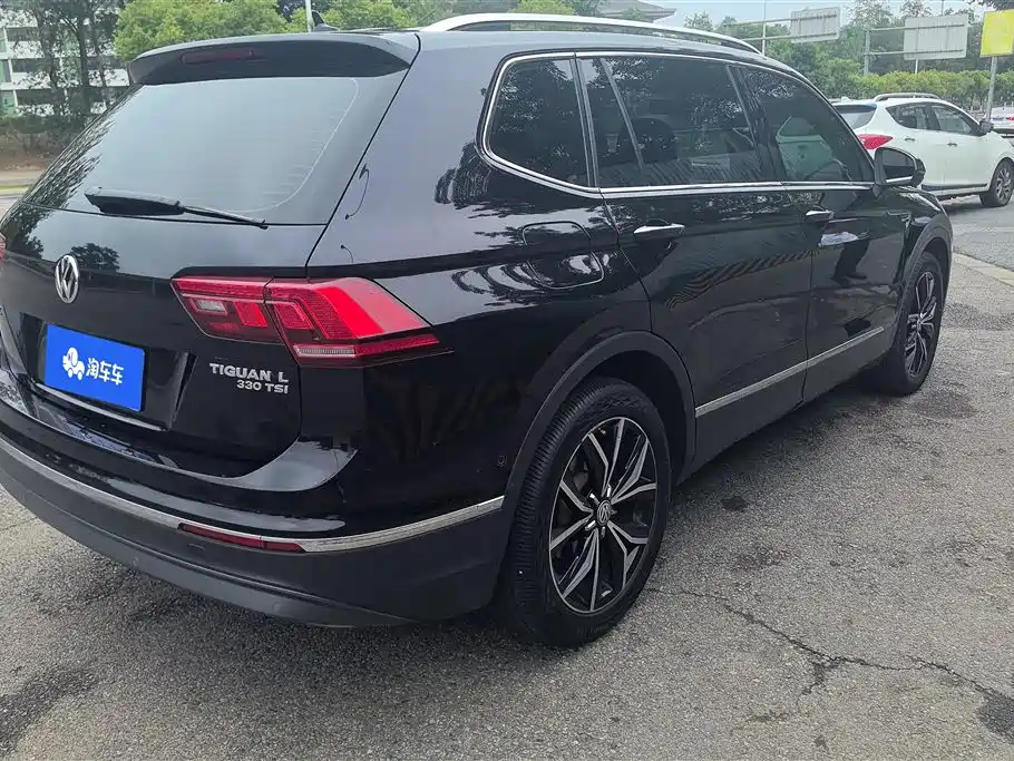 Volkswagen Tiguan L L 2019 330TSI AT Luxury VI