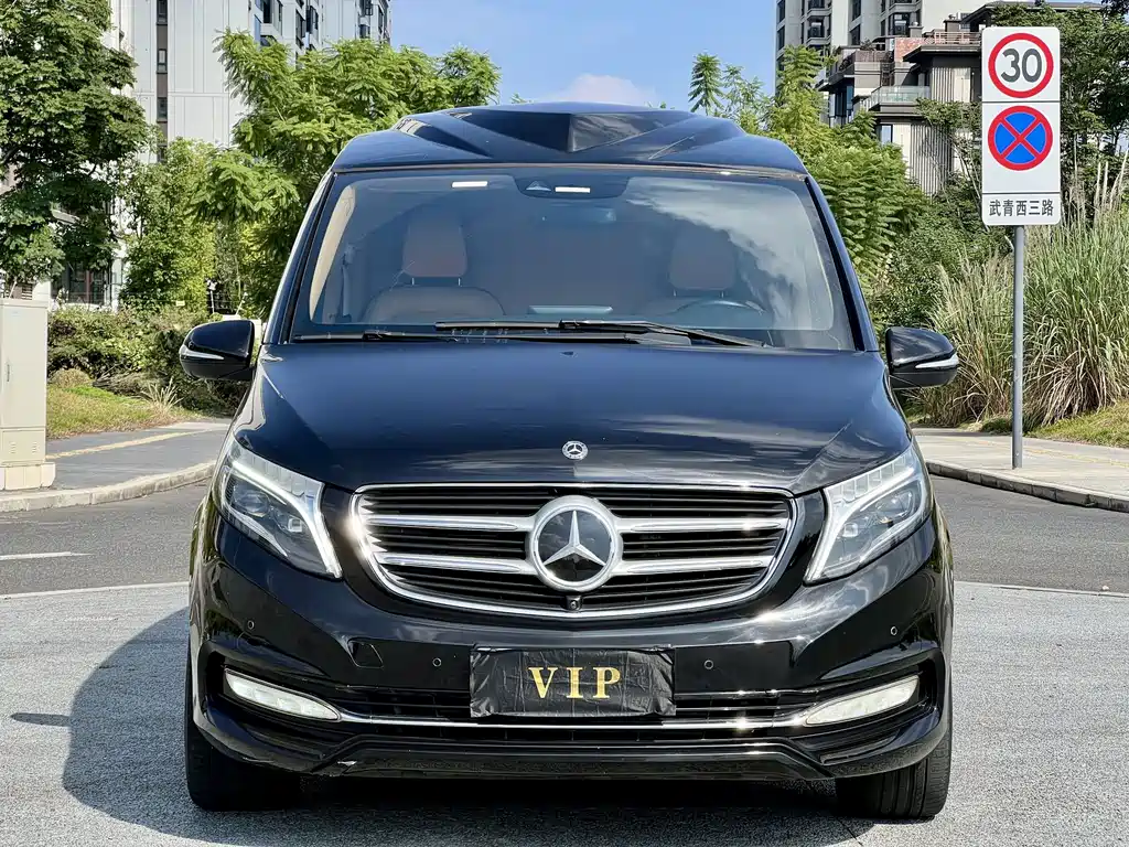 Mercedes-Benz V-Class — миниатюра 3
