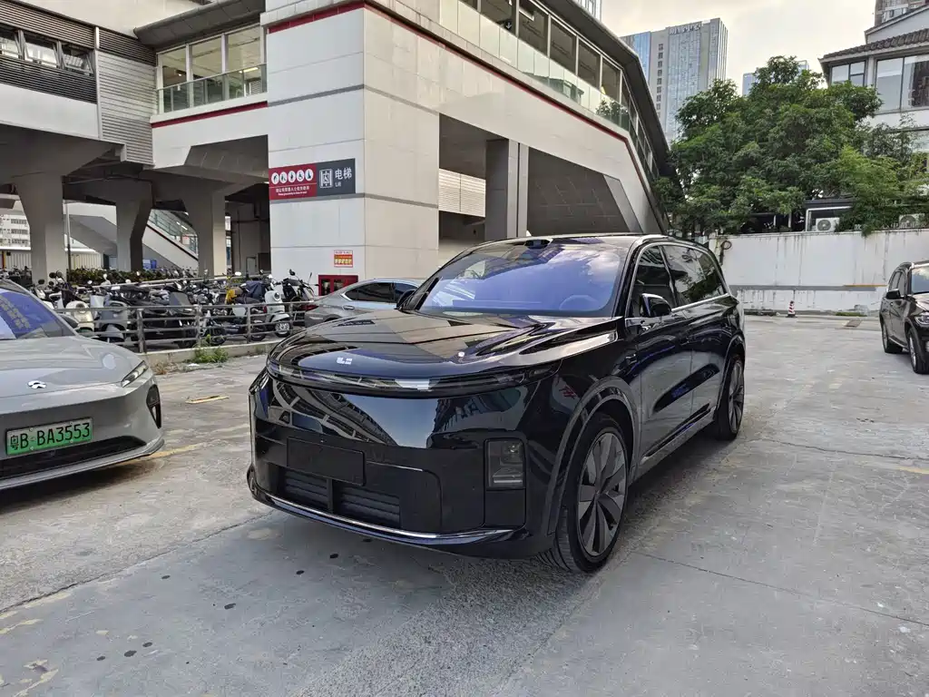 Li Auto Li L9 — миниатюра 2