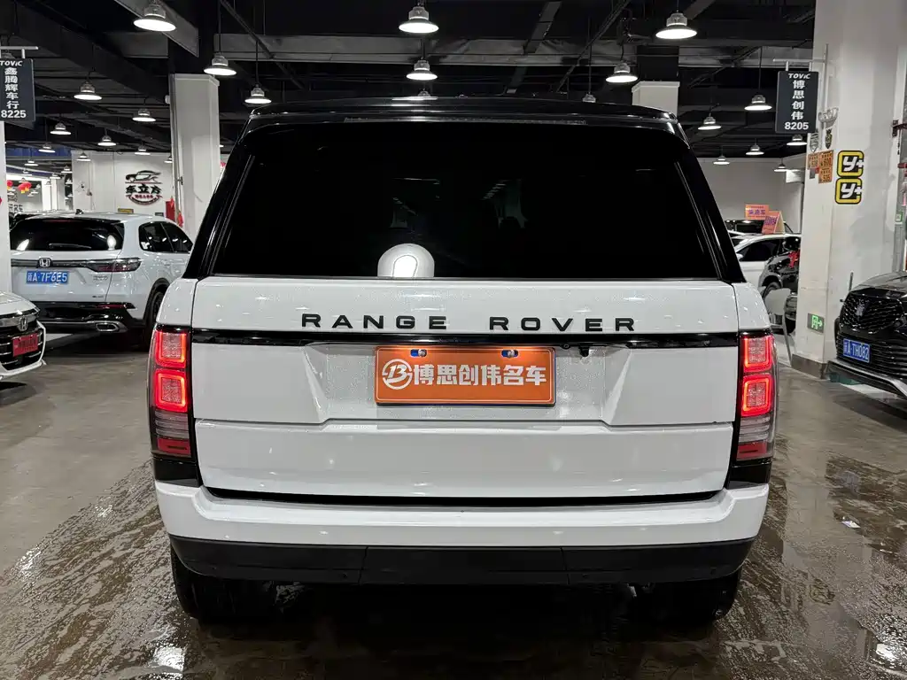 Land Rover Range Rover — миниатюра 8