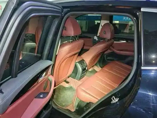 BMW X3 — миниатюра 4
